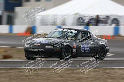 media/Nov-16-2025-CalClub SCCA (Sun) [[2975c16dfc]]/Group 4/Turn 1/